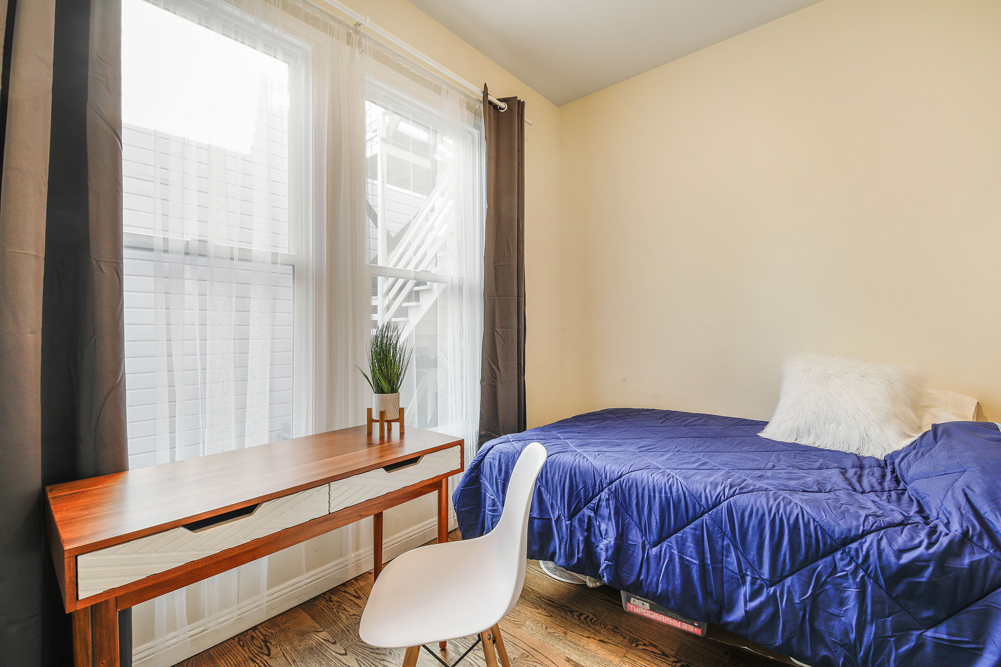 Nob Hill Sf Room Rentals Shared Apartments Outpost Club